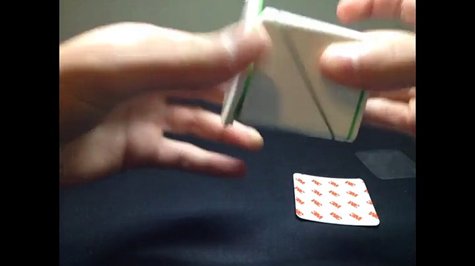 Review Koomus Cube Universal Smartphone Desk Stand Mount