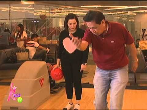 What's the color of Kris' lucky bowling ball