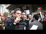 «الأغلبية الصامتة» يتظاهرون أمام السفارة الأمريكية