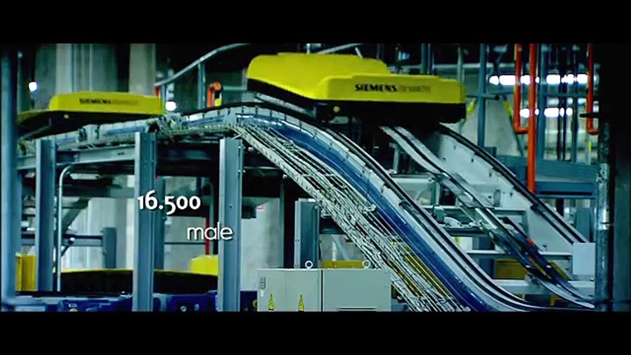 Madrid Barajas Airport - Terminal 4 - Spanish (HD)