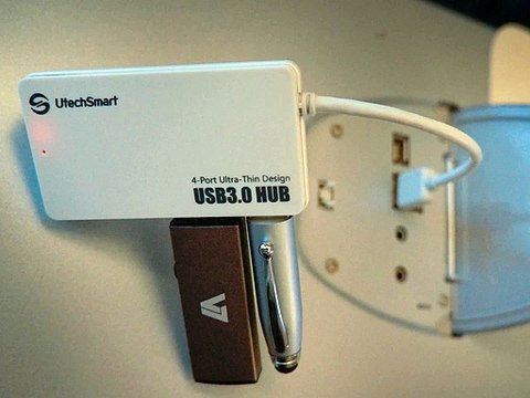 UtechSmart USB 3.0 4 Port Hub for Ultra Book, MacBook Air, Windows 8 Tablet PC, Backward Compatible
