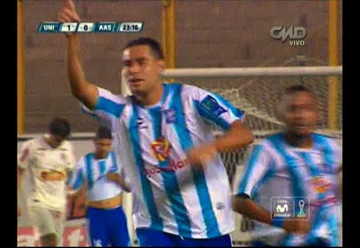 Universitario sufrió empate con golazo de tiro libre de Valencia (VIDEO)