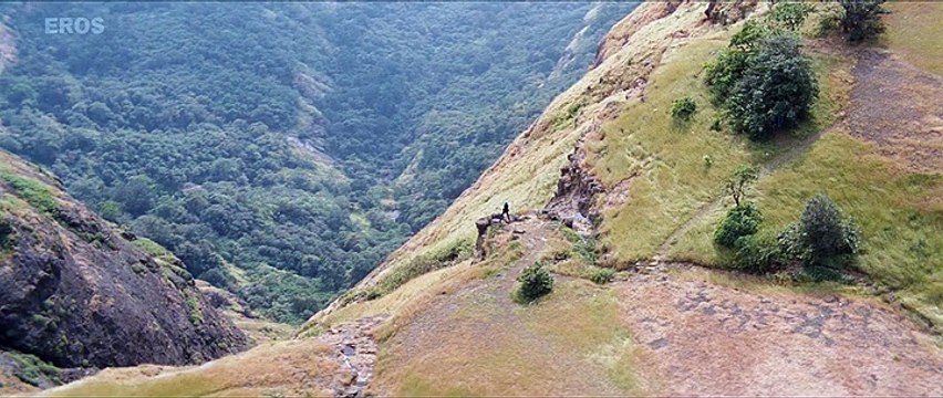 Yeh Jo Halki Halki Khumariya Full Song Son Of Sardaar | Ajay Devgn, Sonakshi Sinha