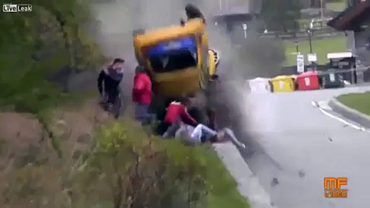 Race car nearly takes out crowd during crash VIDEO BY TAYYAB