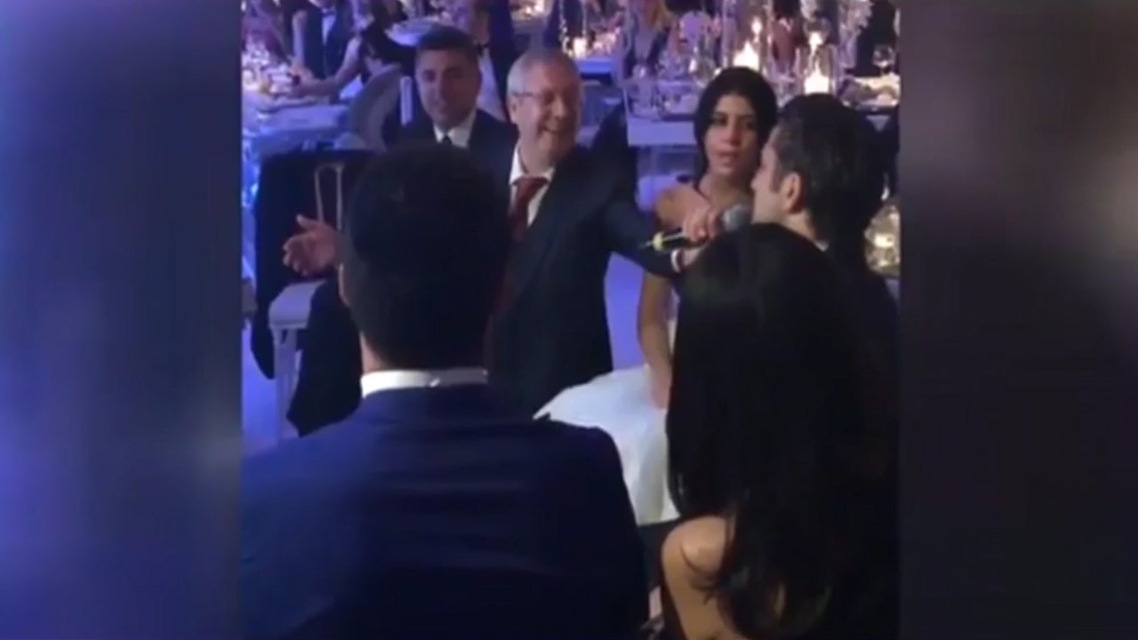 Uğur Boral ve Aziz Yıldırım'dan muhteşem düet