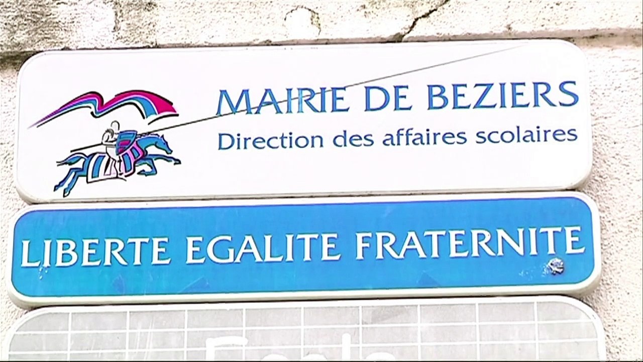 Béziers: Robert Ménard nie le "fichage" des élèves musulmans