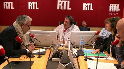 "Jean-Marie Le Pen parle aux cadavres", lance Pascal Praud