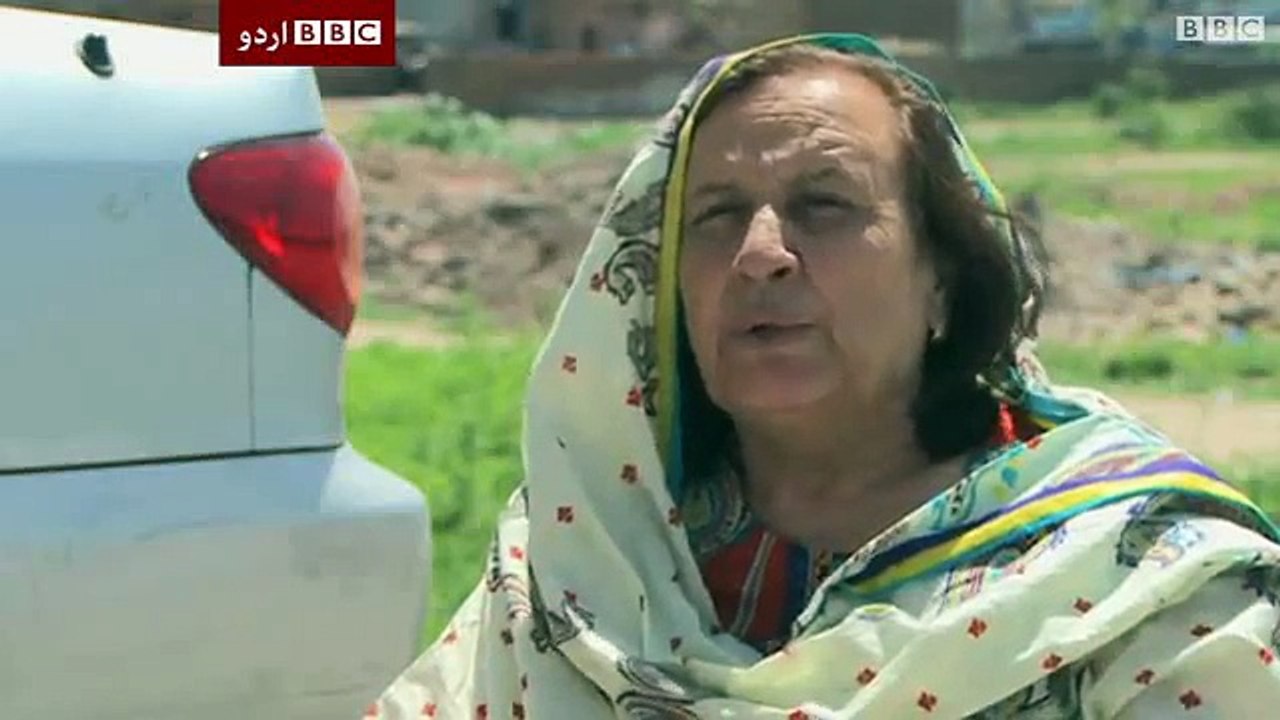 پاکستان کی خاتون ٹیکسی ڈرائیور کی زندگی کیسی ہے BBC Urdu News - Sairbeen 5th May 2015 بی بی سی اردو سیربین