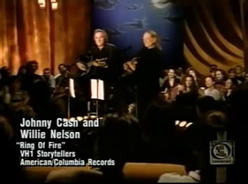Johnny Cash & Willie Nelson - Ring of Fire (live)