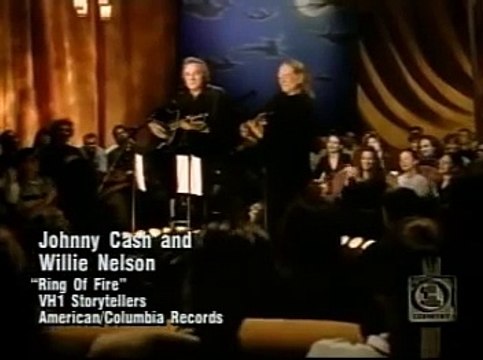 Johnny Cash & Willie Nelson - Ring of Fire (live)