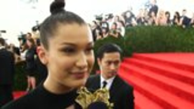 Bella Hadid Would Probably Cry Talking to Anna Wintour at the Met Gala