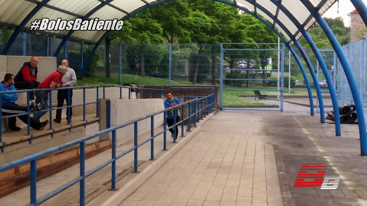 Manzaneda vs El Castillo 2 de mayo de 2015