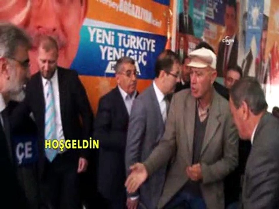 AKP'li amcadan Bakan Taner Yıldız'a şok soru