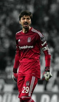 Tolga Zengin'den Türklere Hakaret Eden Ünlü Pokerciye Küfürlü Yanıt