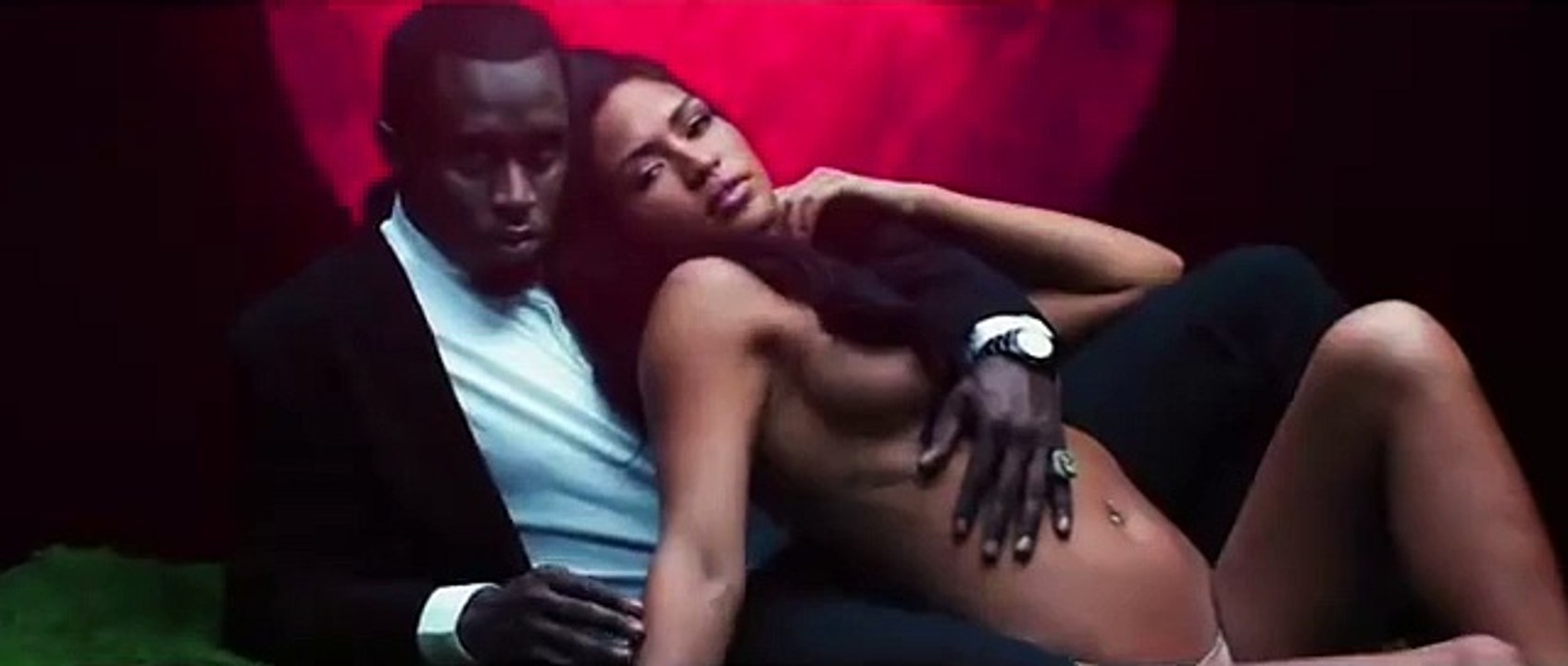 Sean “Diddy” Combs & Cassie dans la publicité NSFW de 3AM