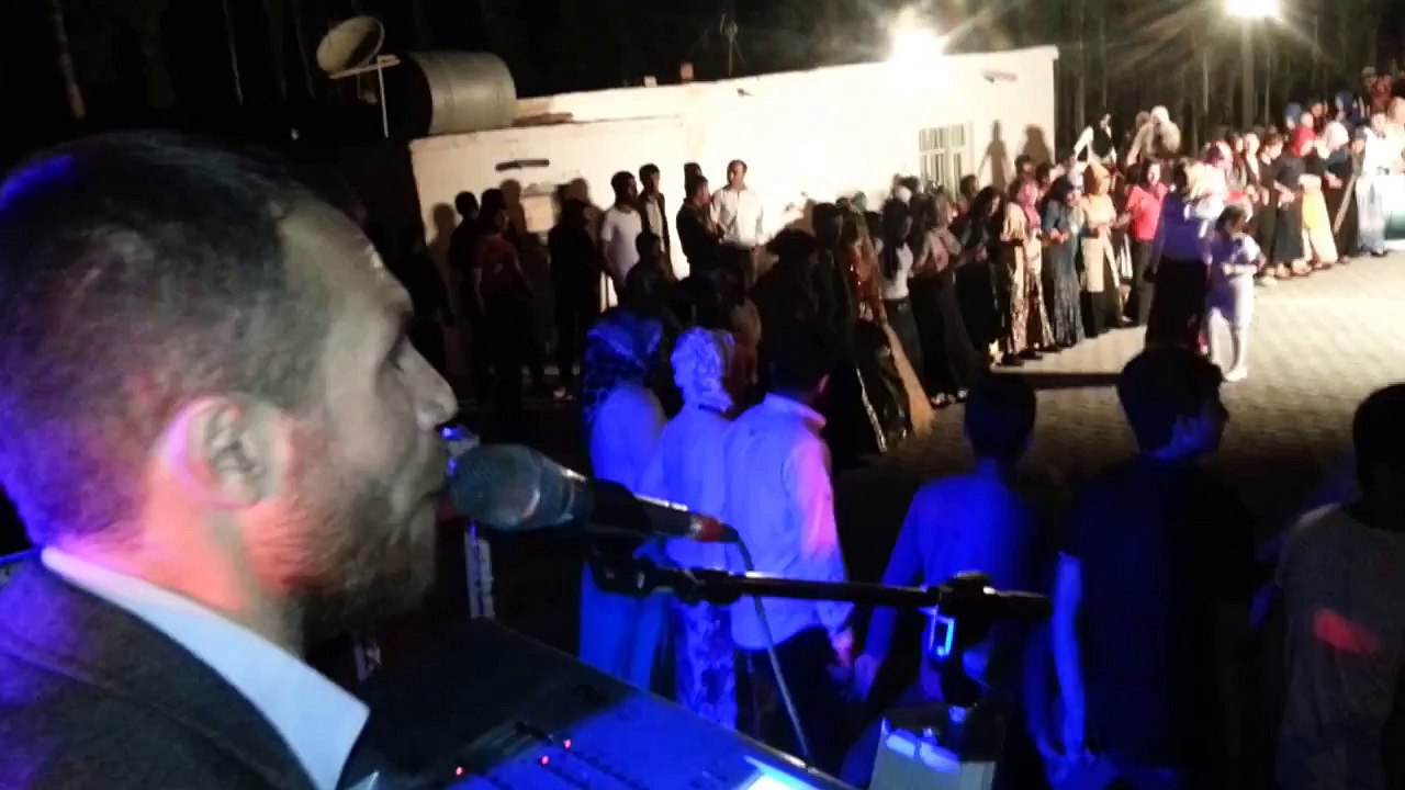 !!!! has müzik!!! 2014... :):) metin yaşmin canlı  halay