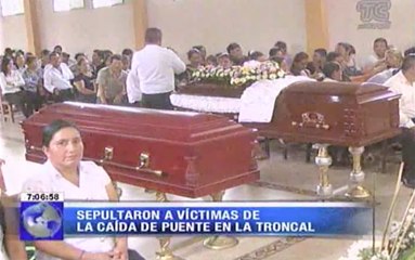 Sepultaron a víctimas de la caída de puente en La Troncal