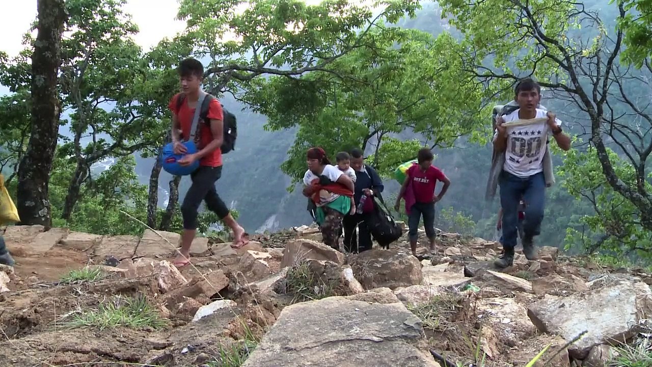 Au Népal, la difficile survie dans les villages reculés