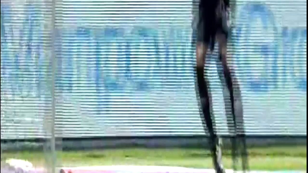 Football - L'énorme boulette de Daniele Padelli, qui dégage dans son propre but...