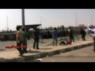 اشتباكات خارج قاعة محاكمة مبارك