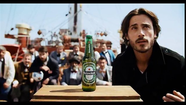 Tevez xinga técnico, CR7 parla muito e torcida do Juventus brilha em Turim