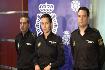 España envía a la policía científica a Nepal