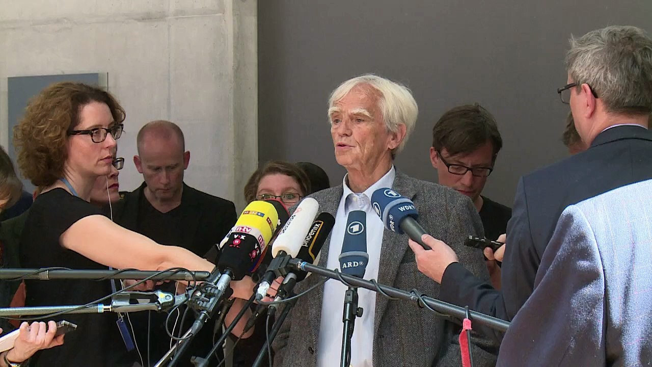 Merkel ally faces intelligence panel over spy scandal