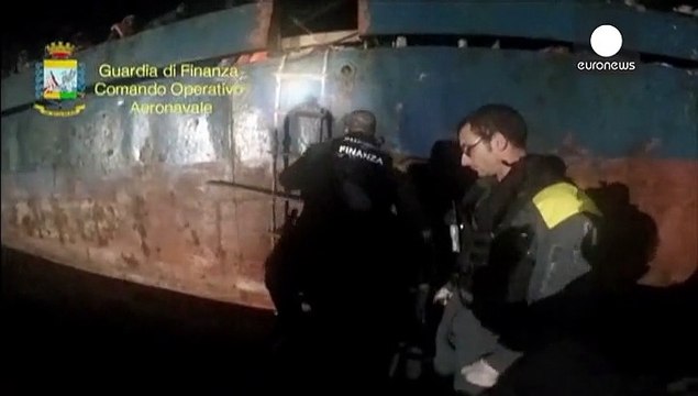 Итальянская береговая охрана за сутки спасла более 600 человек