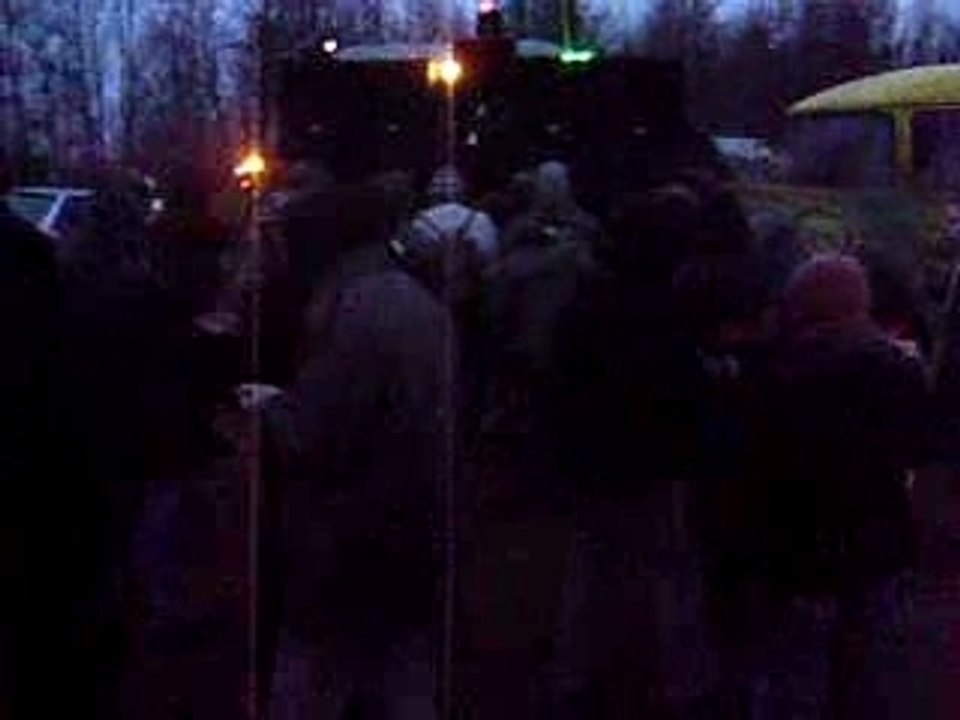 CLIP1254