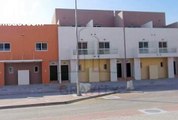 Top Quality 5 Bedroom Single Row Villa with Modern Kitchen and Study Area in Al Reef Villas - mlsae.com