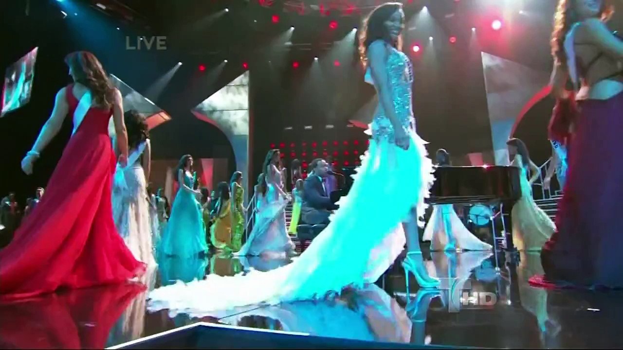 Jimena Navarrete,miss universe 2010,evening gown competition HD