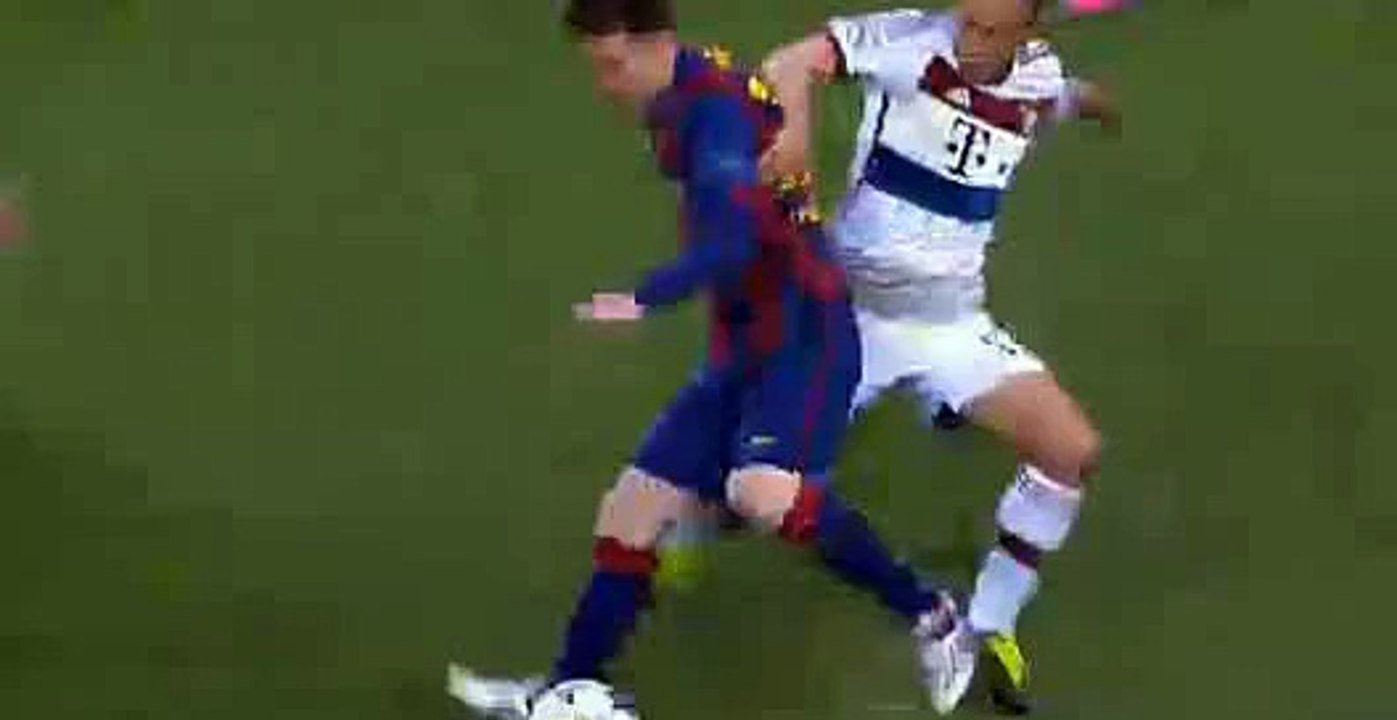 Barcelona vs Bayern Munich 0-0  Lionel Messi Nutmeng Skills 06.05.2015