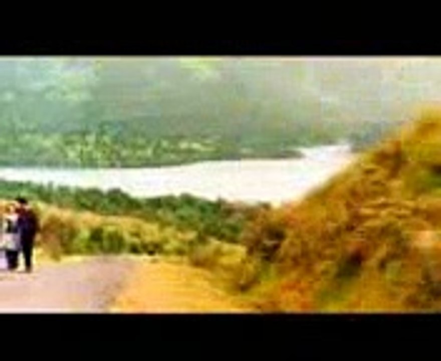 mosam ki tarah tum b