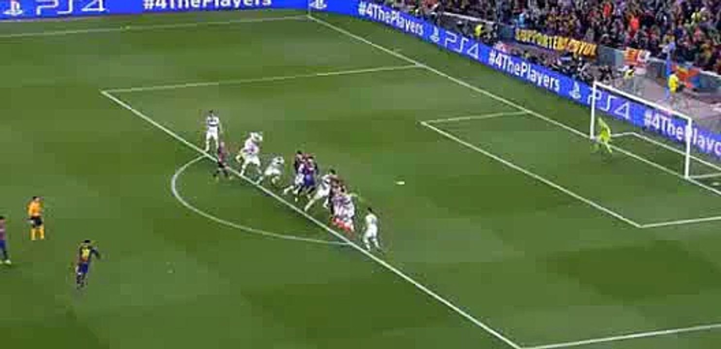 Lionel Messi Free Kick  - Barcelona vs Bayern Munich 06.05.2015