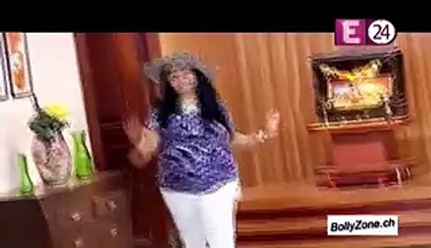 Yeh Hain Mohabbatein - 7th May 2015 Mrs Bhalla Ka Naya Andaaz!!