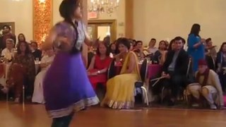 Balle Balle Hogayi Mehndi Dance Young Girl Dance On Wedding
