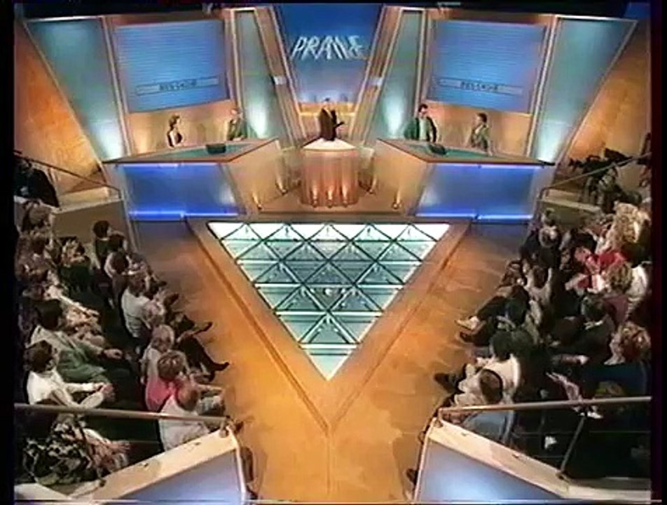 Pyramide 2001 (2/3)