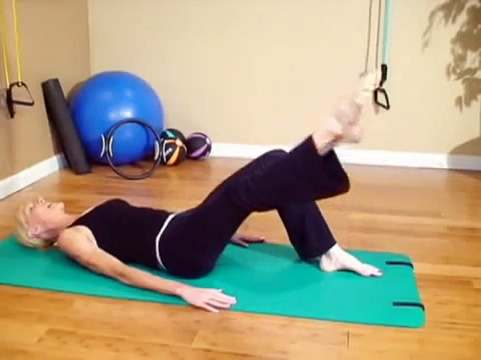 Beginner Pilates Exercises : Pilates Exercises: One-Leg Circle