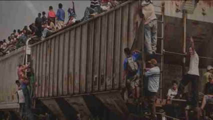 Un viaje en "La Bestia" a través de imágenes cargadas de dignidad