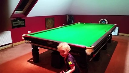 Adam Wynne, 3 ans, prodige du billard