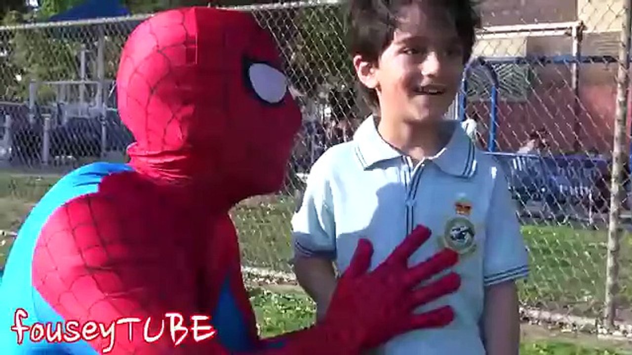SPIDERMAN IN REAL LIFE PRANK!_