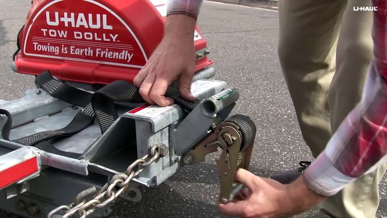 How to Load a Car onto a U-Haul Tow Dolly