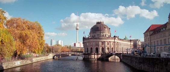 Negocios con resaca - Tráiler Español HD [1080p]