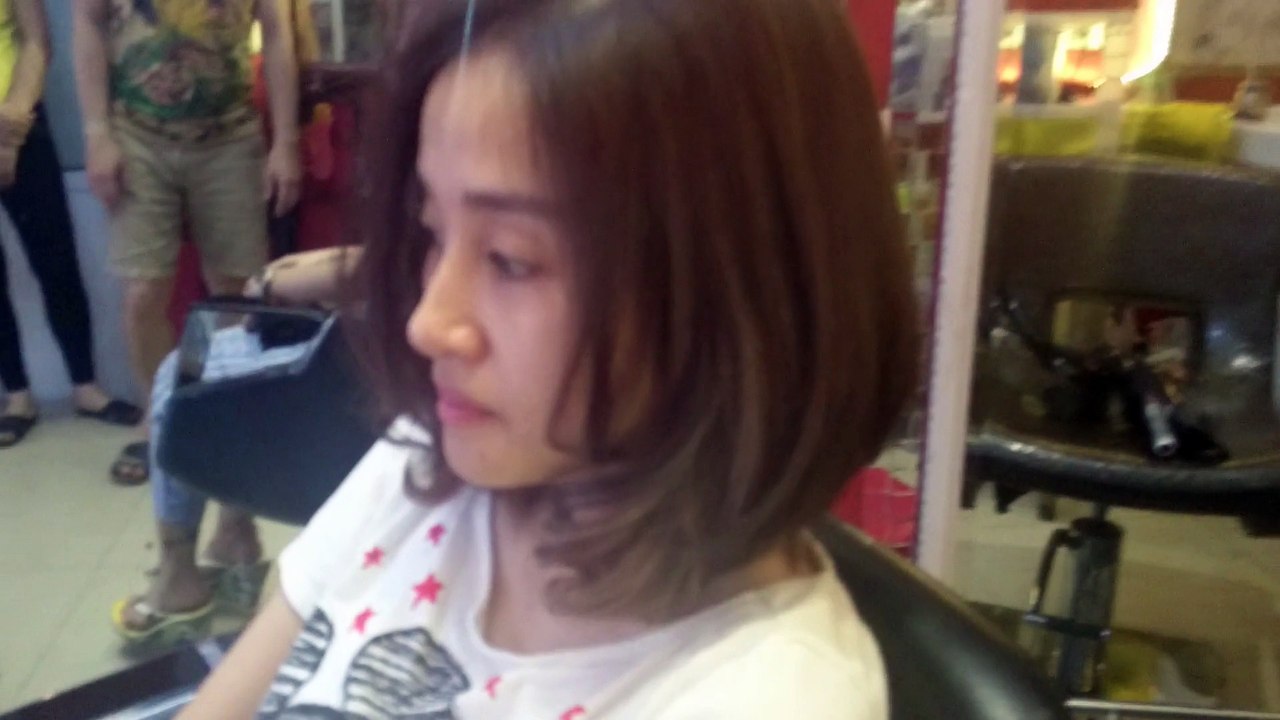 WHERE TO GET BEST HAIR CUT AND COLOR IN HANOI MASSIVE, TRUC BACH LAKE VIETNAM