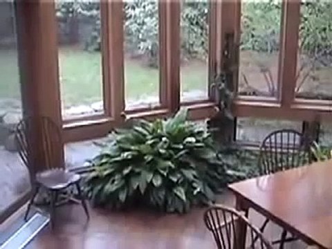 Long-term composting toilets for highways and beaches