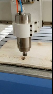 apextech cnc 1325 router on cutting the MDF wood material demo
