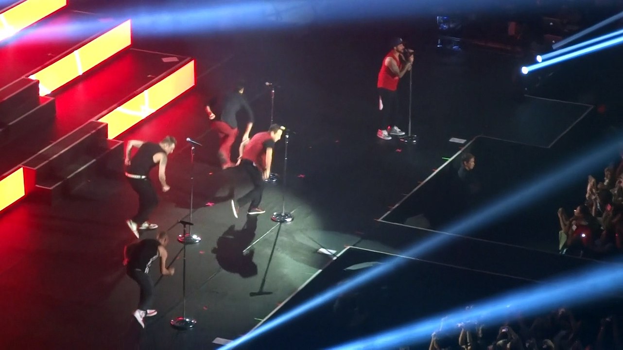 2015.05.05 In A World Like This World Tour: Backstreet Boys Live in Manila - I'll Never Break Your Heart + We've Got It Goin On Medley