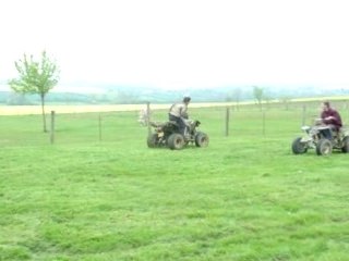 maxxer 300 contre blaster200