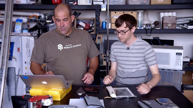 Fixing Broken Screens. Replacing Broken iPhone 5 and iPad 2 Glass