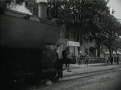 Sám vojak v poli (2/3) (železničná časť, SK)